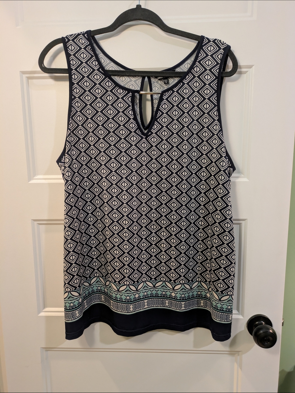 Unique Spectrum Navy and White Geometric Border Tank Top